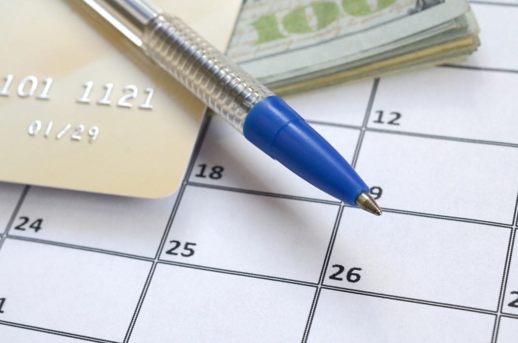 IRS Payment Plan vs. Settlement: A Guide for Palm Beach Residents